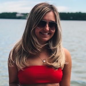 Meet your Posher, Paige